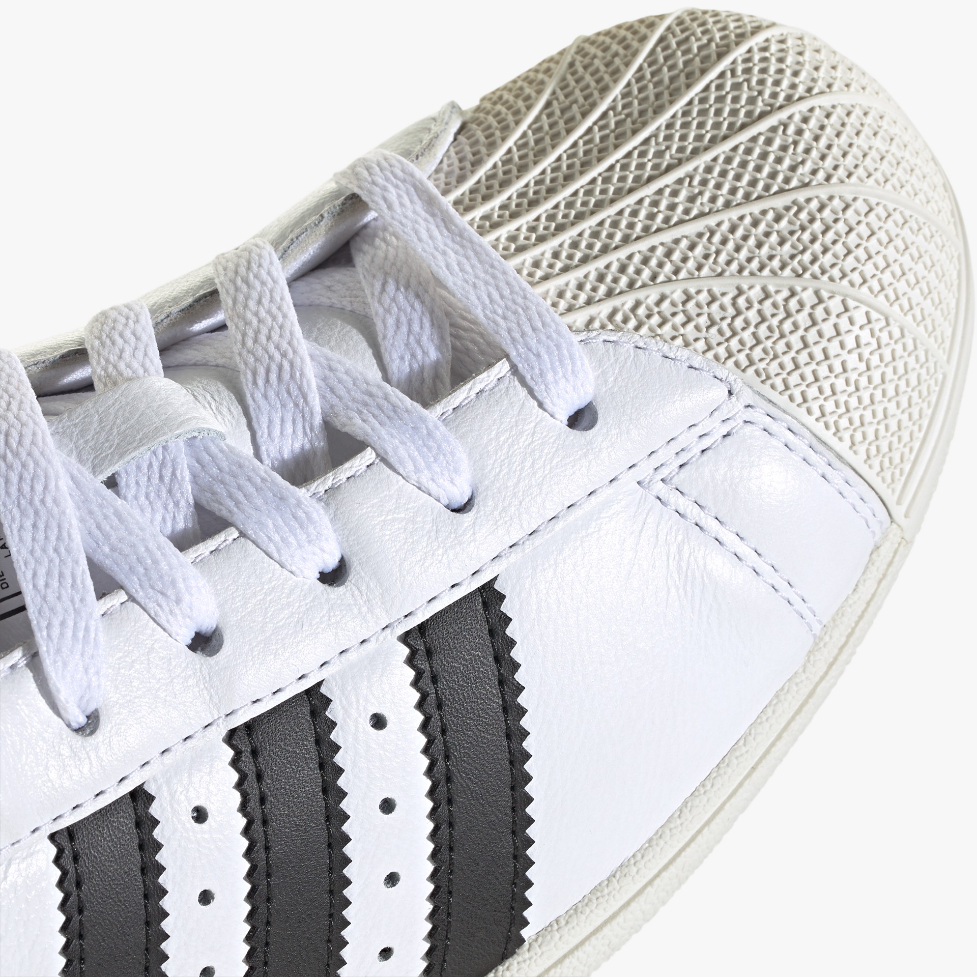adidas Superstar LO PRO W