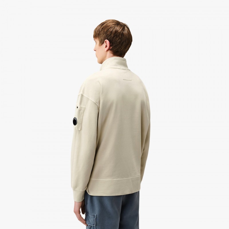 C.P. Company Brushed and Emerized Diagonal Fleece Mixed Boxy C.P. Company Brushed and Emerized Diagonal Fleece Mixed Boxy - 21CMSS020A 006372M 120 - Fuxia, Urban Tribes United