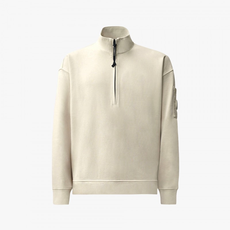C.P. Company Brushed and Emerized Diagonal Fleece Mixed Boxy C.P. Company Brushed and Emerized Diagonal Fleece Mixed Boxy - 21CMSS020A 006372M 120 - Fuxia, Urban Tribes United