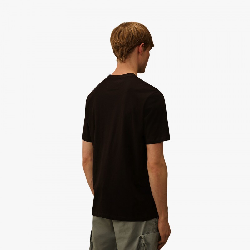 C.P. Company 30/1 Jersey Short Sleeve Logo Patch T-Shirt C.P. Company 30/1 Jersey Short Sleeve Logo Patch T-Shirt - RCCMTS726A 005100W 999 - Fuxia, Urban Tribes United
