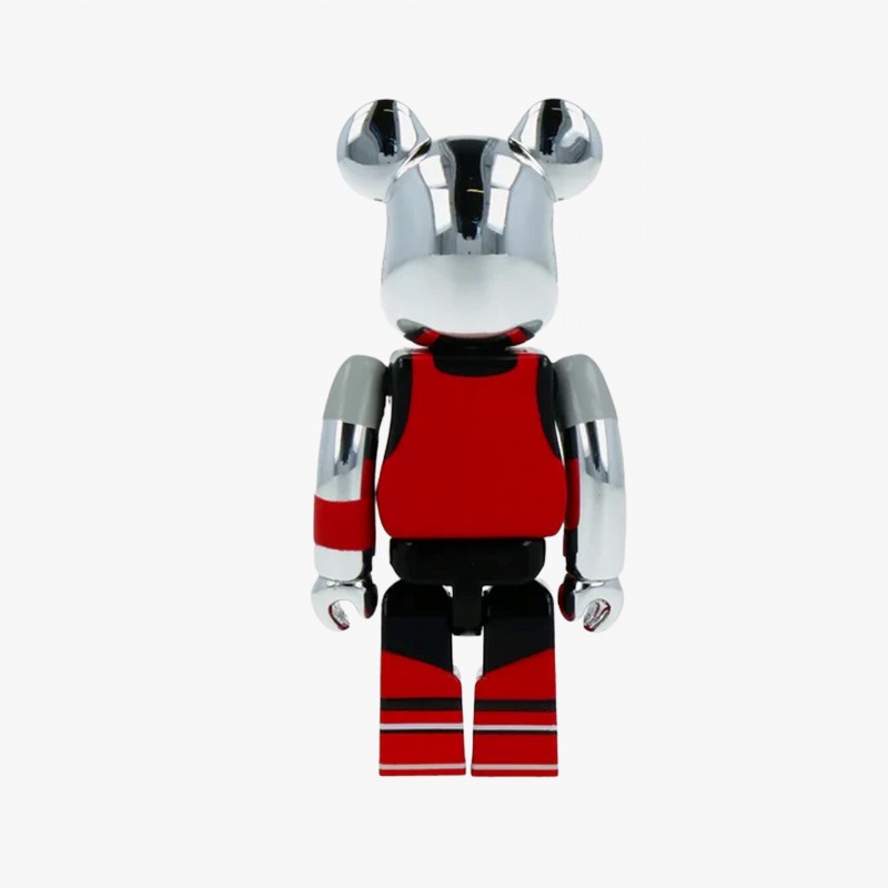 Medicom Toy Bearbrick 100% Michael Jordan Playground 1985 Medicom Toy Bearbrick 100% Michael Jordan Playground 1985 - BBRCK100JORPLAY - Fuxia, Urban Tribes United
