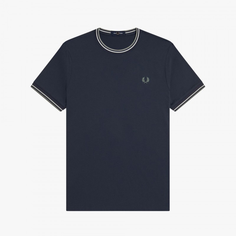Fred Perry Twin Tipped Fred Perry Twin Tipped - M1588V 72C - Fuxia, Urban Tribes United