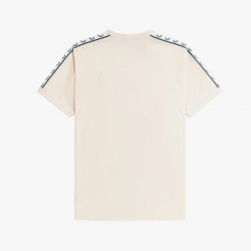 Fred Perry Contrast Tape Ringer Fred Perry Contrast Tape Ringer - M4613 560 - Fuxia, Urban Tribes United