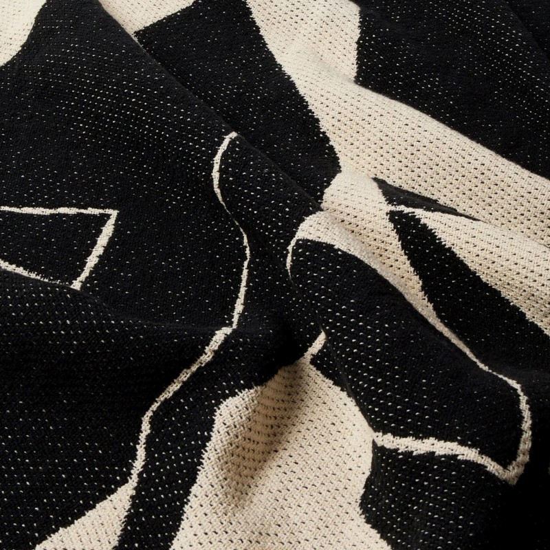 By Parra Waiting For You Throw Blanket By Parra Waiting For You Throw Blanket - 56286 - Fuxia, Urban Tribes United
