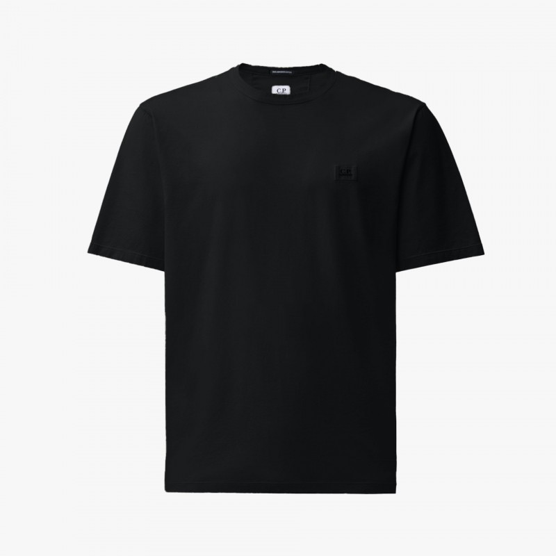 C.P. Company 70/2 Mercerized Light Jersey Short Sleeve Tee C.P. Company 70/2 Mercerized Light Jersey Short Sleeve Tee - 21CMTS160A 006374G 999 - Fuxia, Urban Tribes United
