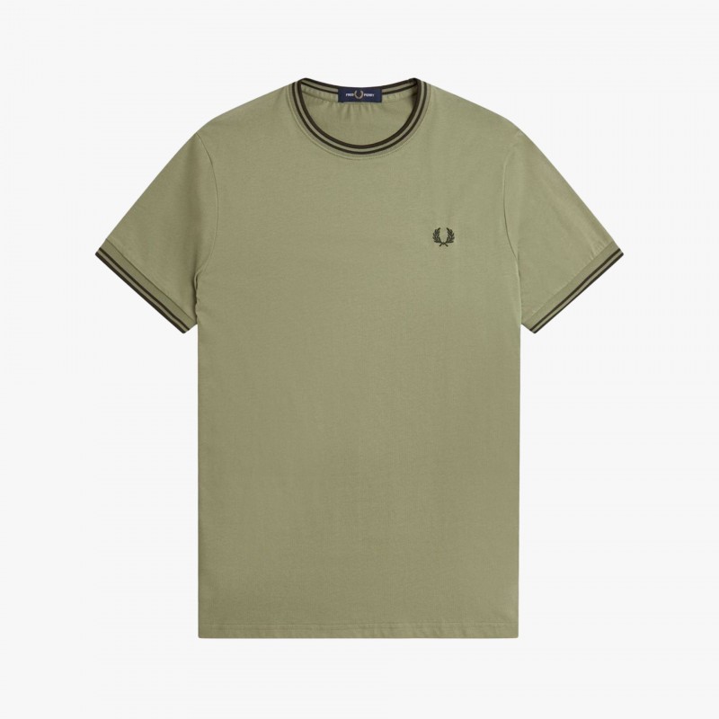 Fred Perry Twin Tipped - M1588 Y64 - Fuxia, Urban Tribes United
