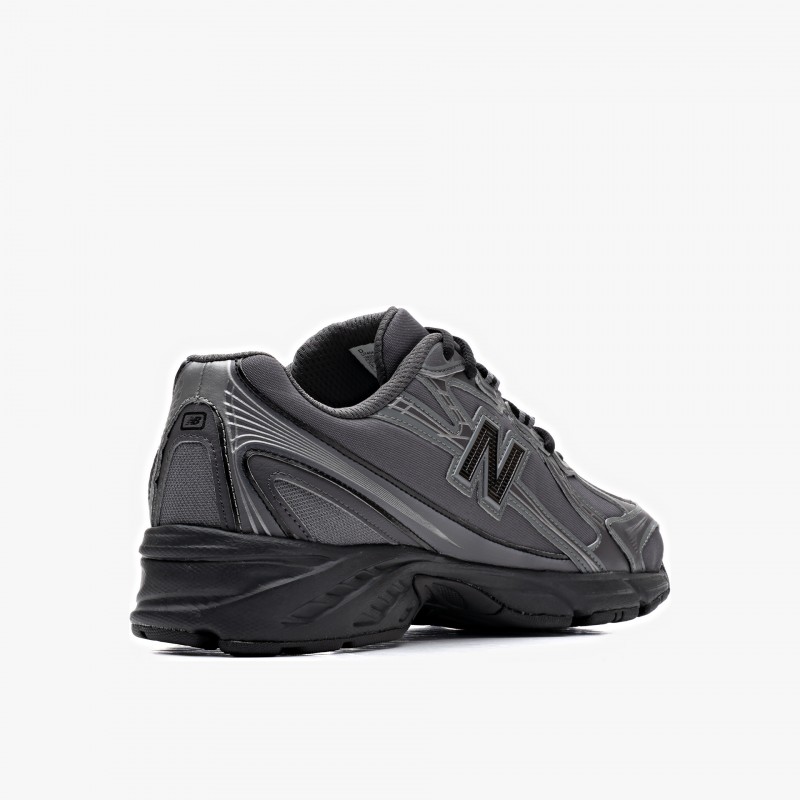 New Balance U740 - U740 6Y8 - Fuxia, Urban Tribes United