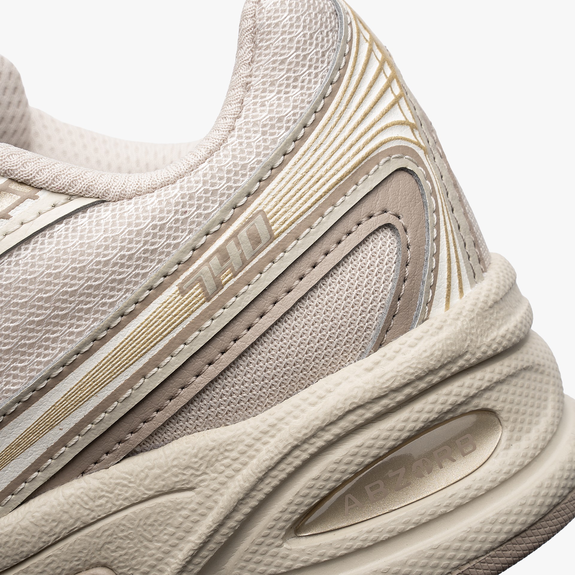 New Balance U740