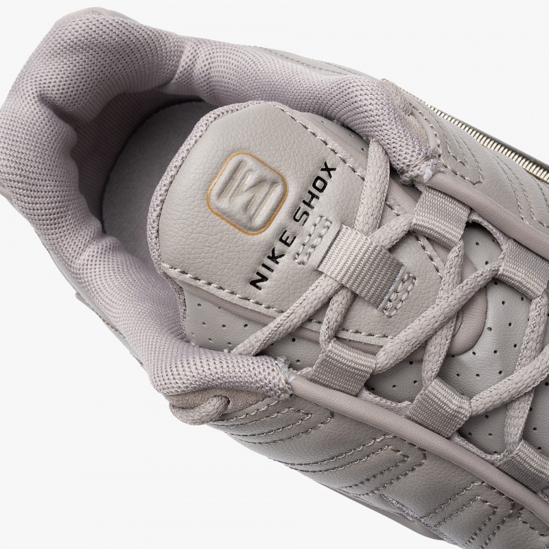 Nike W Shox Nike W Shox - IQ0023 001 - Fuxia, Urban Tribes United