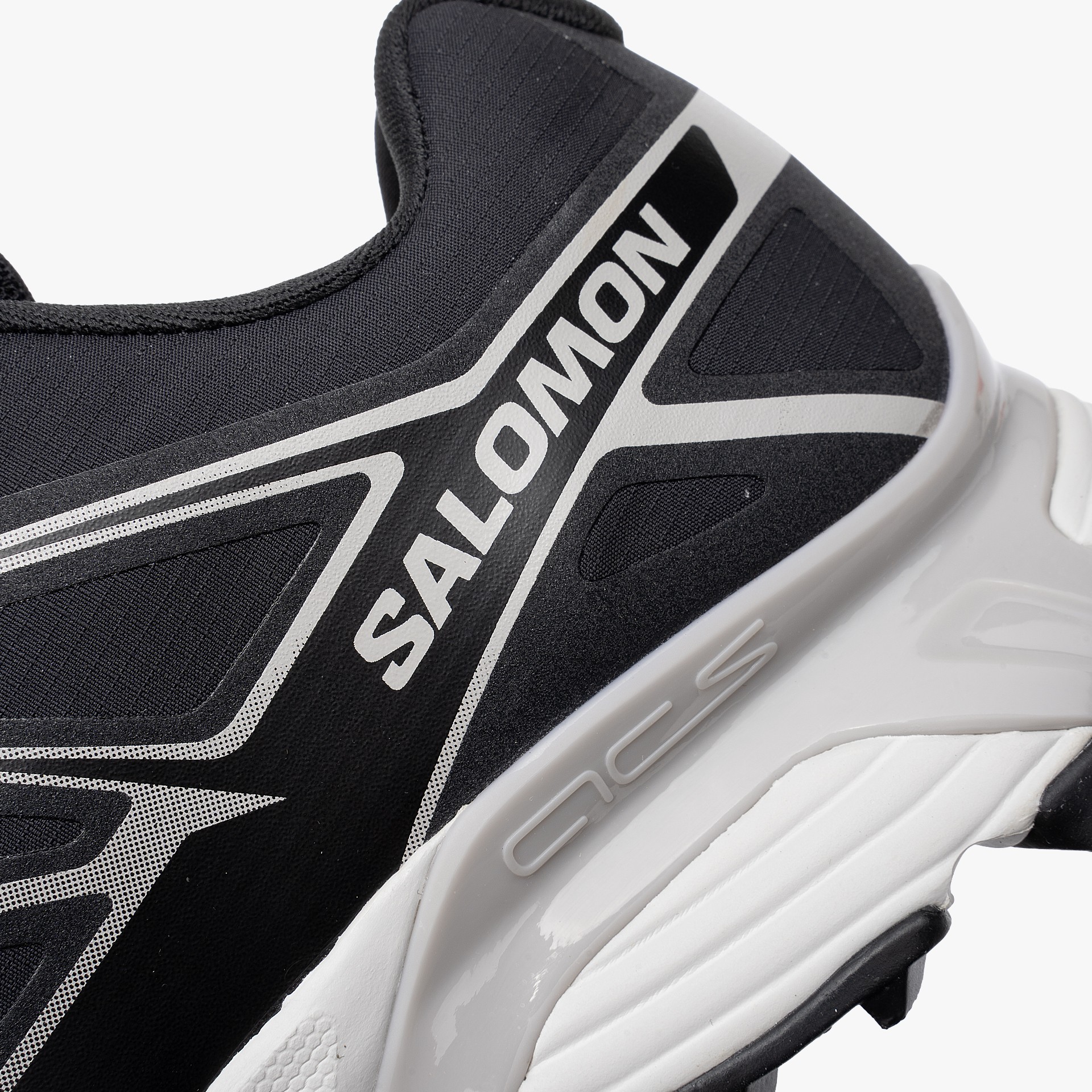 Salomon XT-Pathway 2 Protective