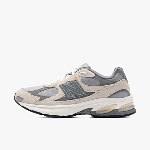 New Balance 2010